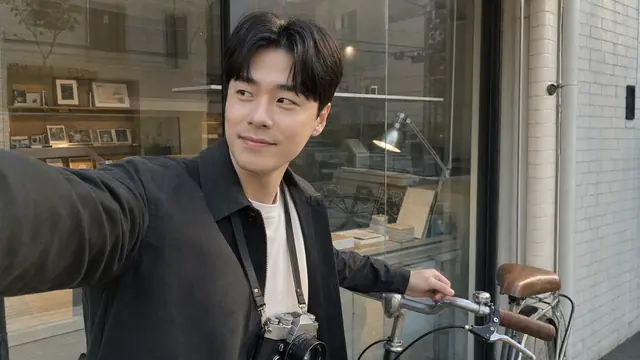 필름 카메라 스냅