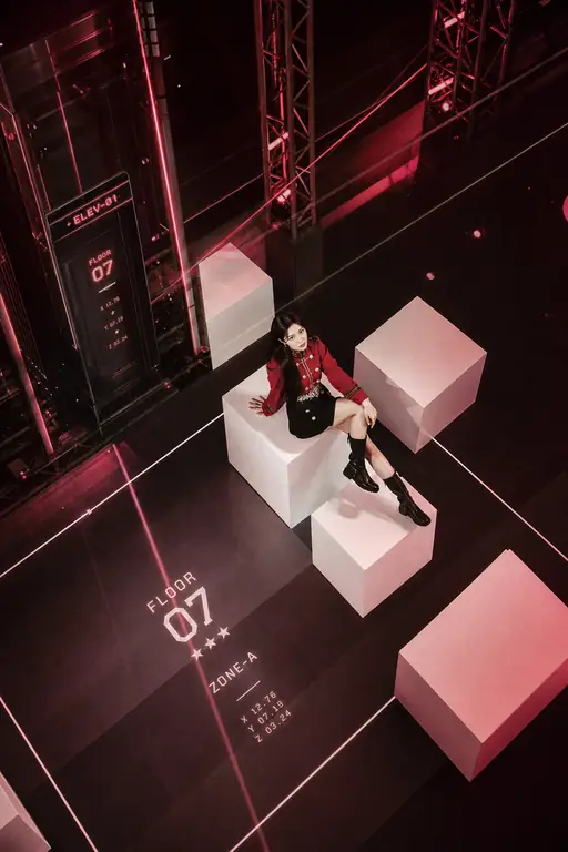 레드 스테이지 데뷔